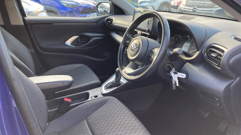 Toyota Yaris 1.5 Hybrid Icon 5dr CVT Hybrid Hatchback